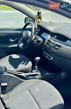 Универсал Renault Laguna 2009 в 
