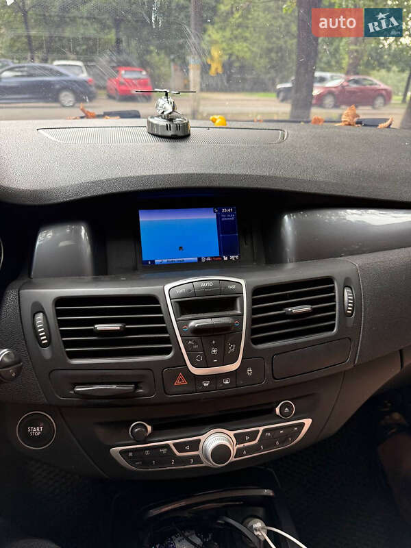 Универсал Renault Laguna 2010 в Павлограде