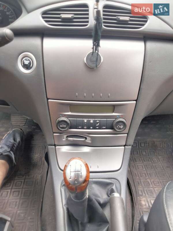 Универсал Renault Laguna 2001 в Козельце