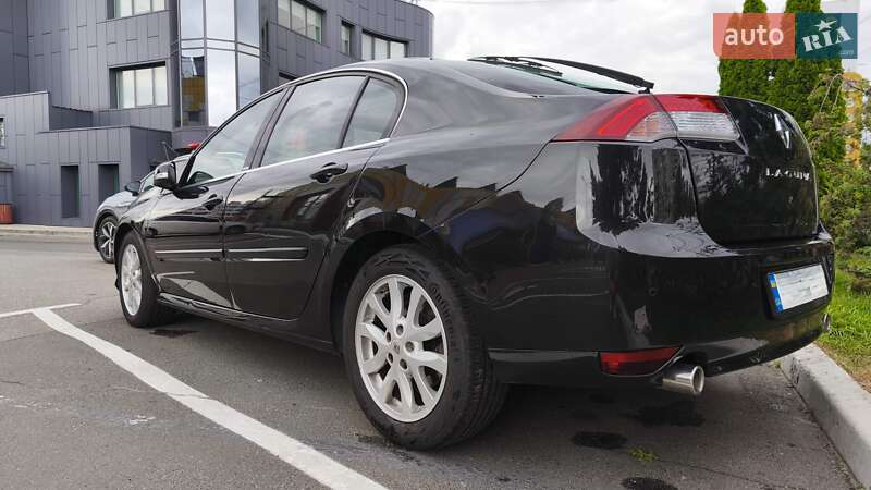 Лифтбек Renault Laguna 2010 в Киеве
