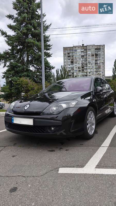 Лифтбек Renault Laguna 2010 в Киеве