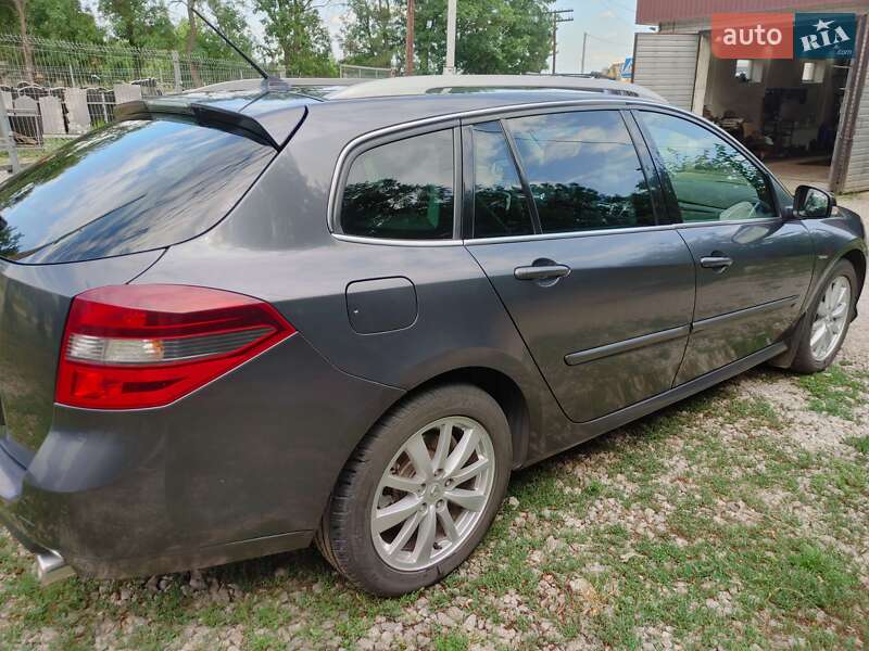 Універсал Renault Laguna 2012 в Васильківці