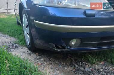 Лифтбек Renault Laguna 2001 в 