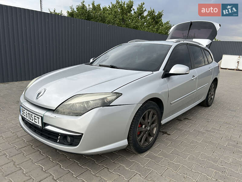 Универсал Renault Laguna 2008 в Александровке