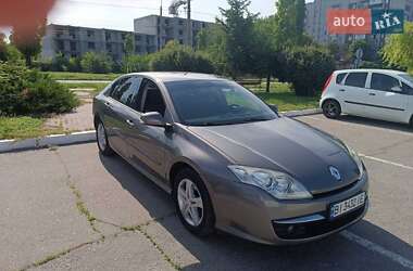 Лифтбек Renault Laguna 2010 в 