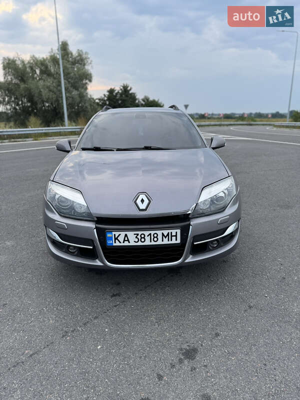 Универсал Renault Laguna 2010 в Козельце