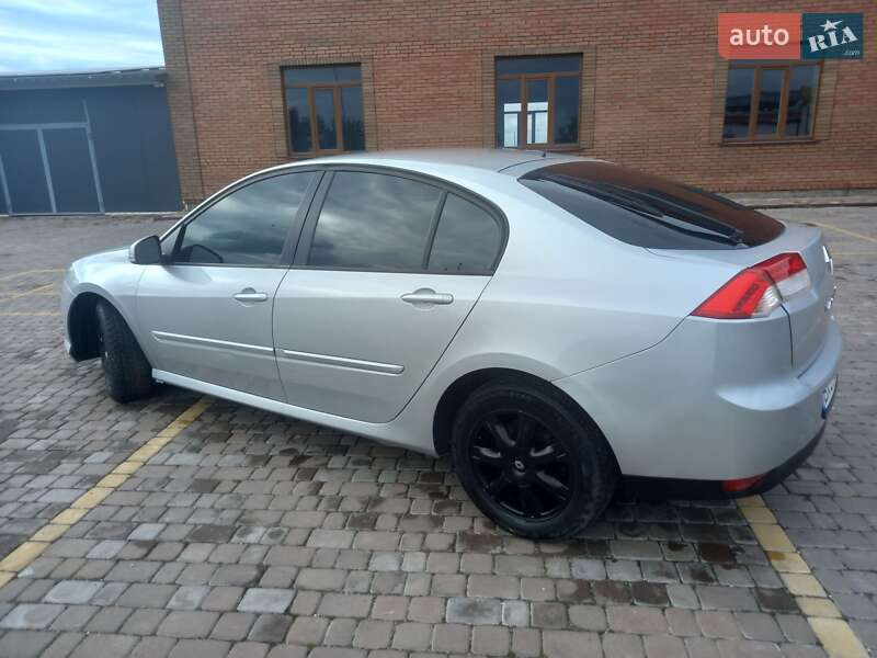 Ліфтбек Renault Laguna 2008 в Теофіполі