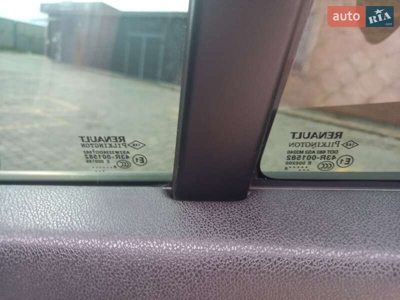 Ліфтбек Renault Laguna 2008 в Теофіполі