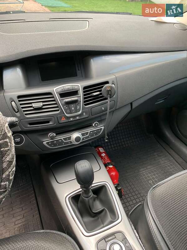 Универсал Renault Laguna 2012 в Ивано-Франковске