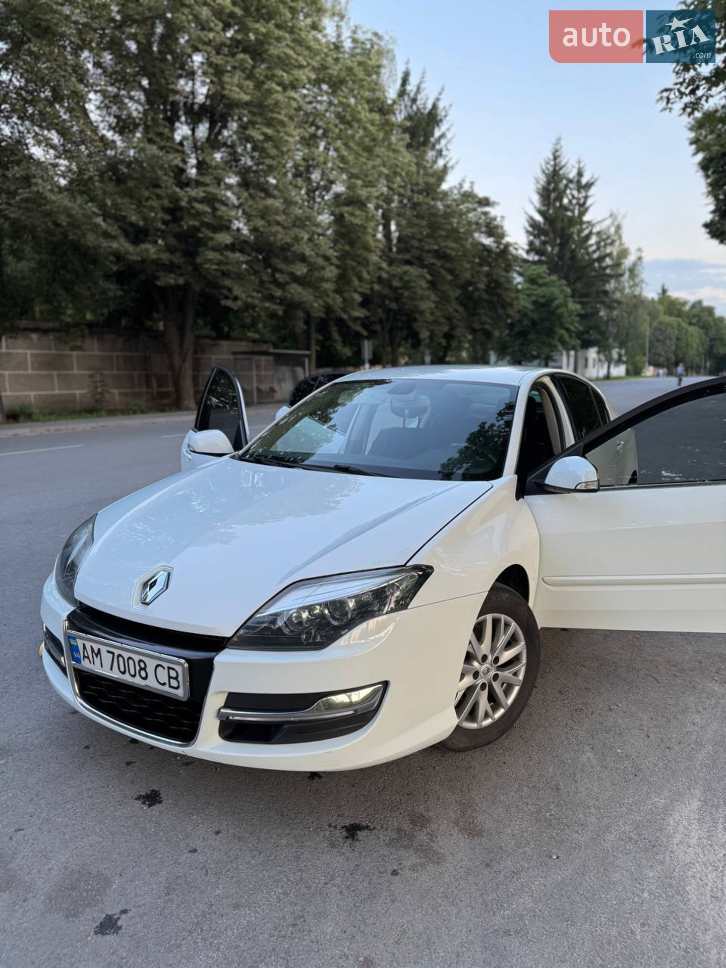 2015 Renault Laguna - мініатюра 19