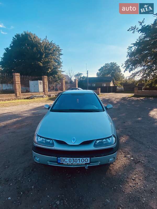 Renault Laguna 2000