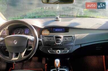 Универсал Renault Laguna 2009 в Сторожинце
