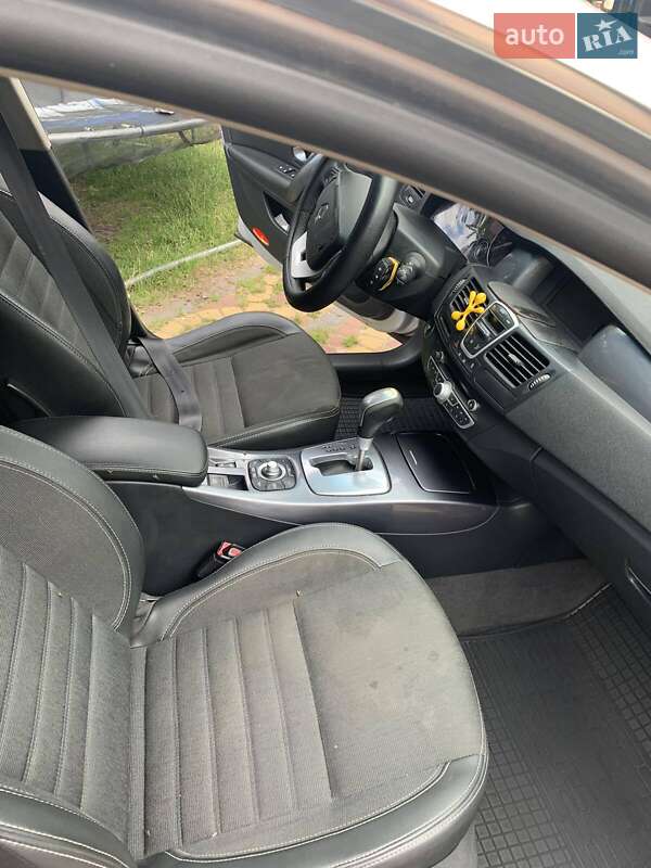 Универсал Renault Laguna 2010 в Львове