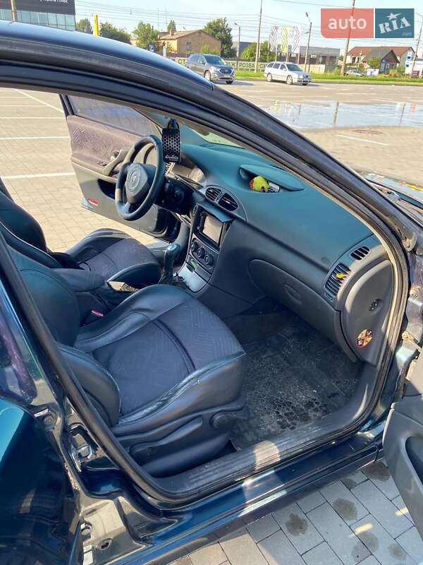 Лифтбек Renault Laguna 2003 в Белой Церкви