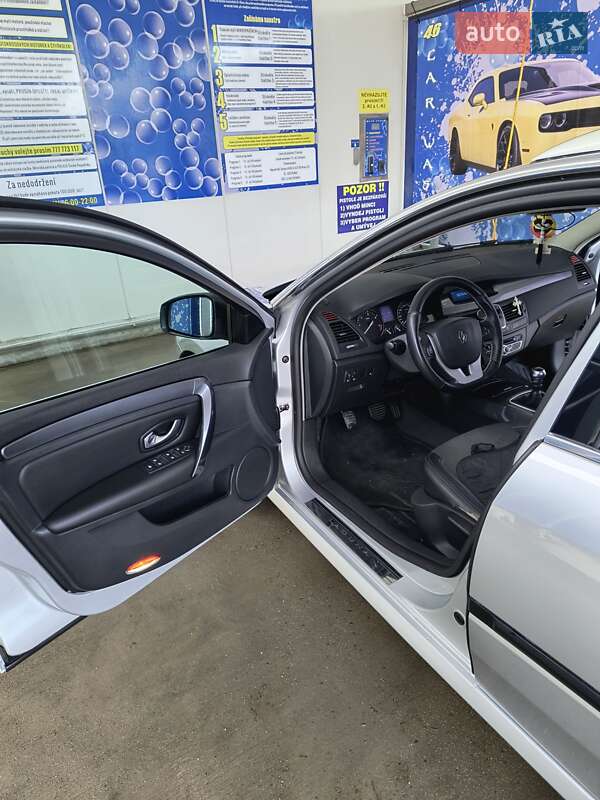 Универсал Renault Laguna 2009 в Ивано-Франковске