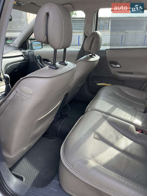 Универсал Renault Laguna 2003 в Тернополе