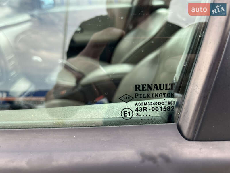 Универсал Renault Laguna 2003 в Тернополе
