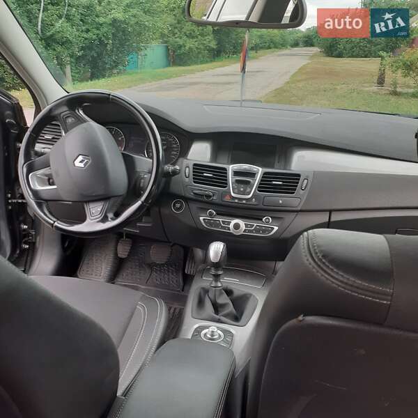 Универсал Renault Laguna 2012 в Каменском