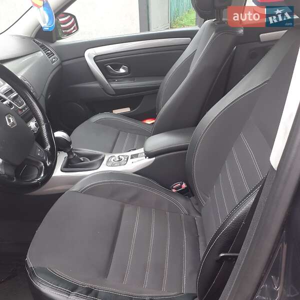 Универсал Renault Laguna 2012 в Каменском