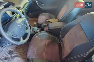Универсал Renault Laguna 2005 в 
