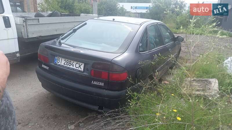 Лифтбек Renault Laguna 1994 в Лубнах