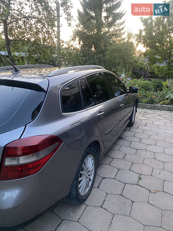 Универсал Renault Laguna 2011 в Львове фото 10 Универсал Renault Laguna 2011 в Львове