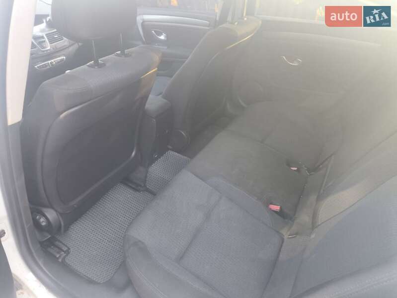 Ліфтбек Renault Laguna 2008 в Ковелі