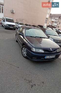 Ліфтбек Renault Laguna 1995 в Софіївській Борщагівці
