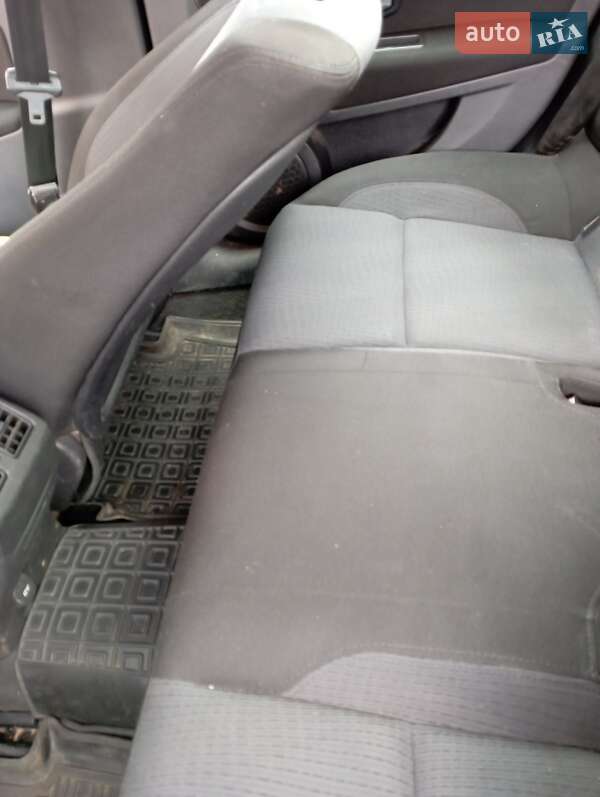 Універсал Renault Laguna 2008 в Ізюмі