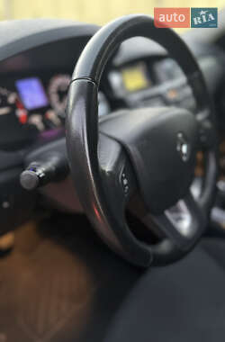 Лифтбек Renault Laguna 2010 в 