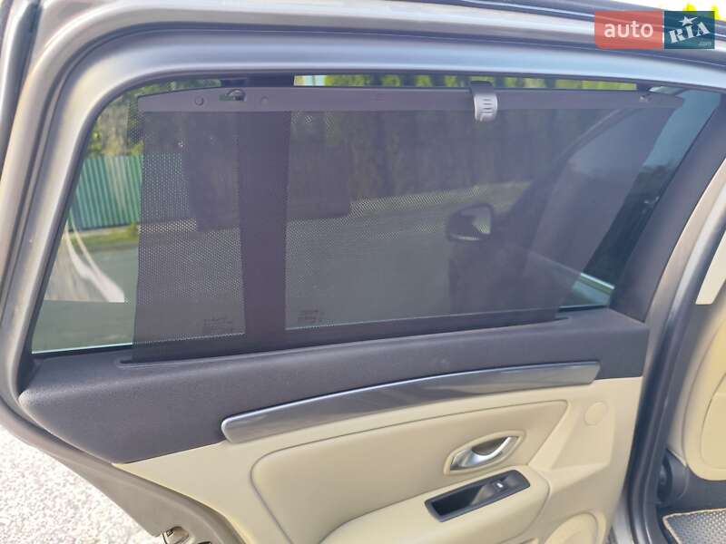 Универсал Renault Laguna 2009 в Львове фото 12 Универсал Renault Laguna 2009 в Львове