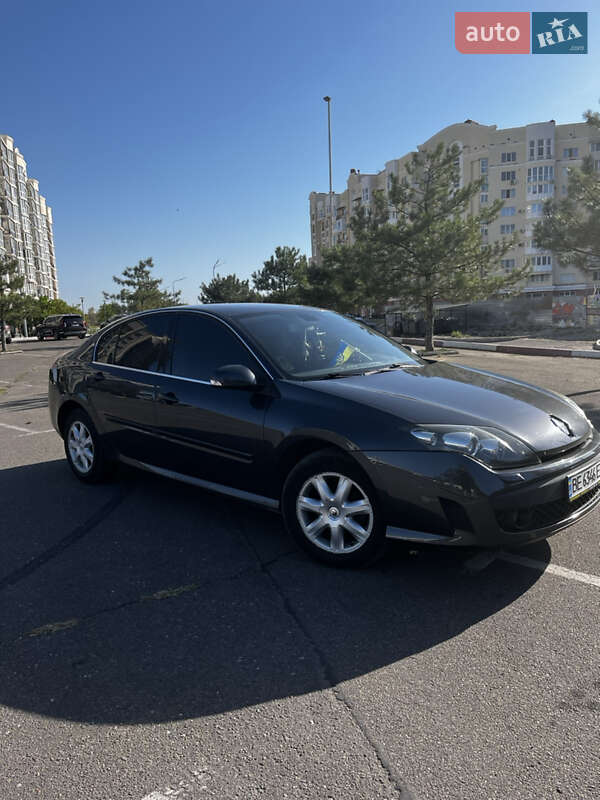 Renault Laguna 2010 Renault Laguna 2010