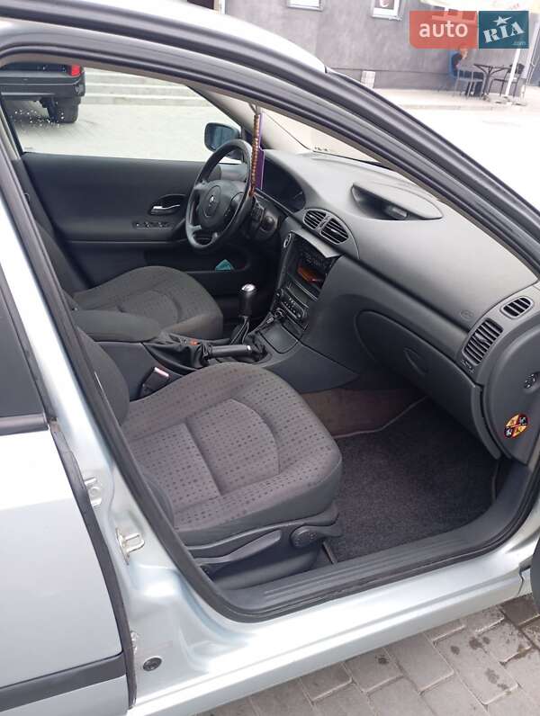 Ліфтбек Renault Laguna 2004 в Рогатині фото 18 Ліфтбек Renault Laguna 2004 в Рогатині