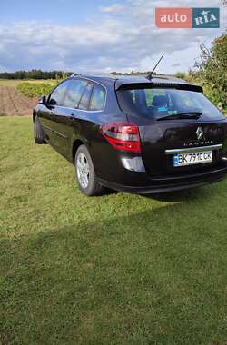 Универсал Renault Laguna 2012 в 
