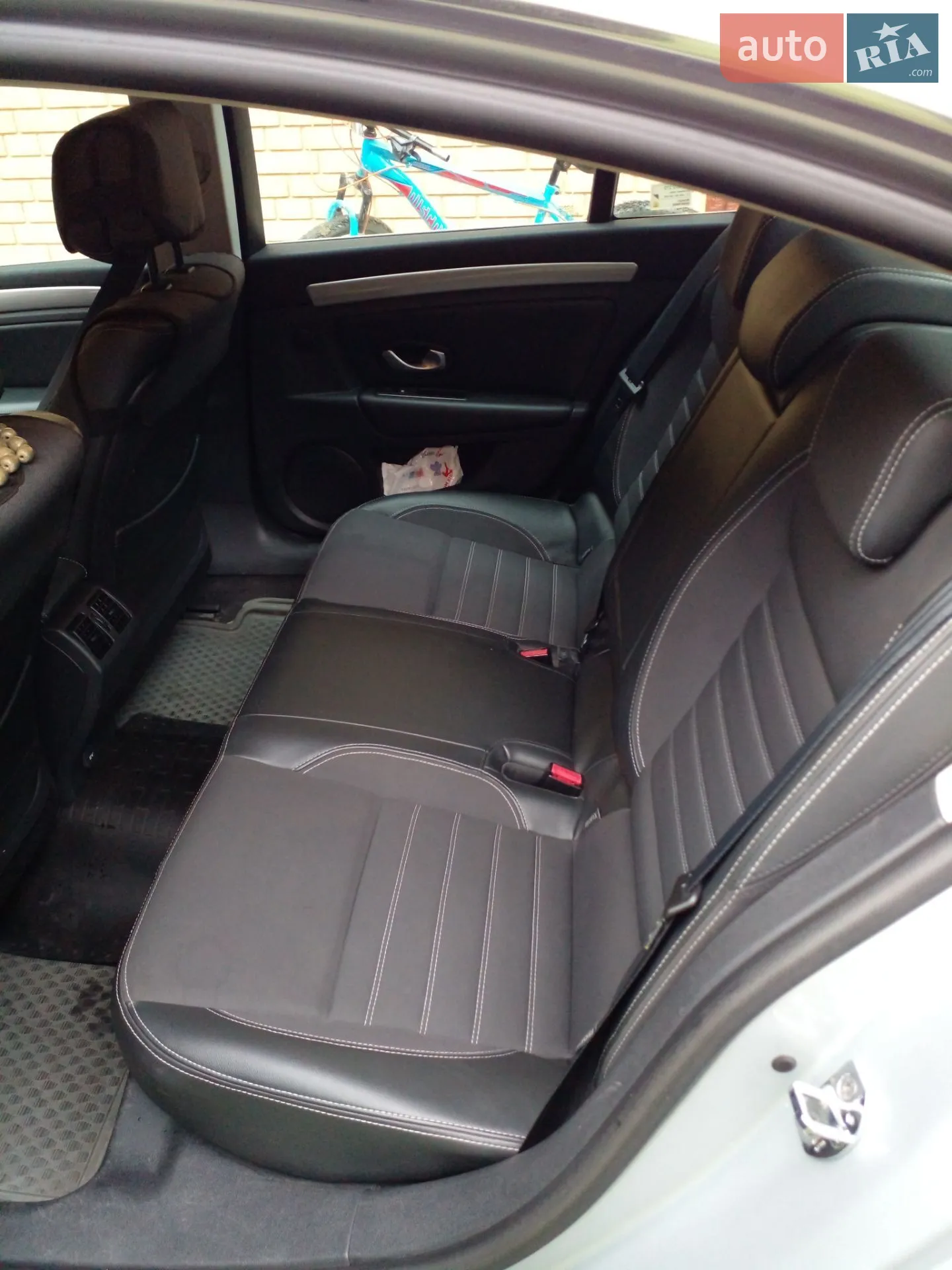 2010 Renault Laguna - мініатюра 9