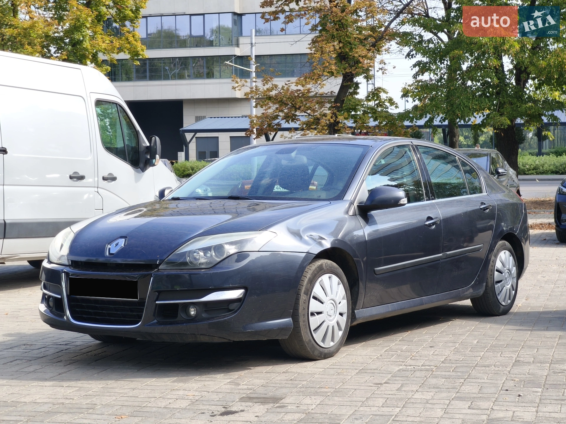 2011 Renault Laguna - мініатюра 2