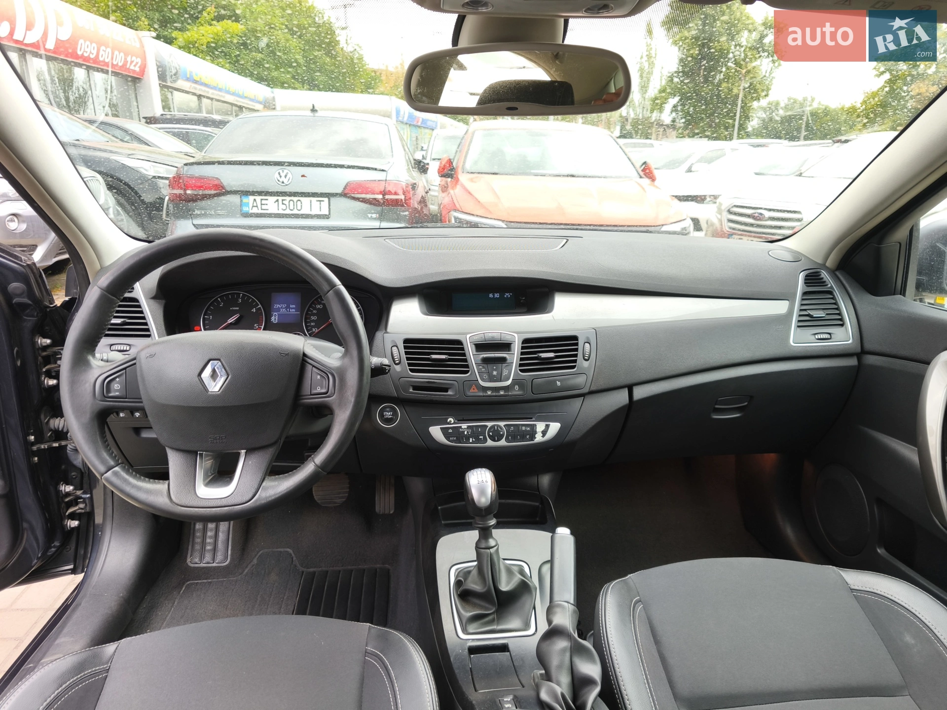 2011 Renault Laguna - мініатюра 15