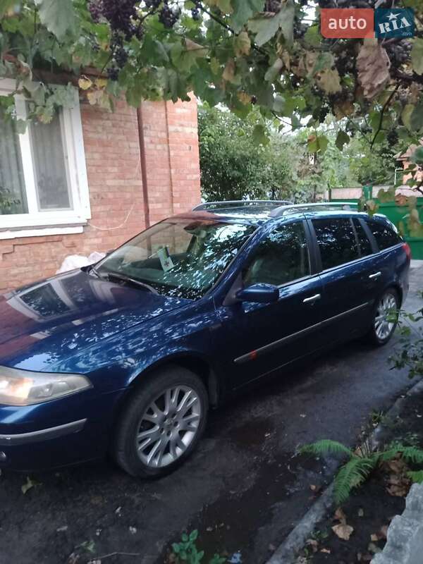 Универсал Renault Laguna 2002 в Онуфриевке