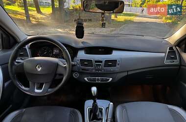 Универсал Renault Laguna 2011 в 
