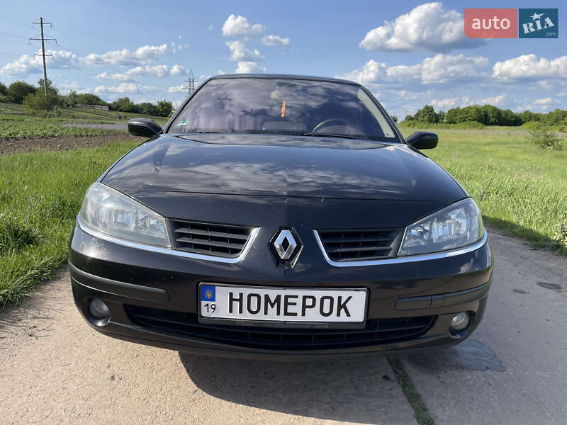 Лифтбек Renault Laguna 2006 в 