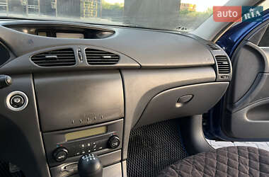 Универсал Renault Laguna 2003 в 