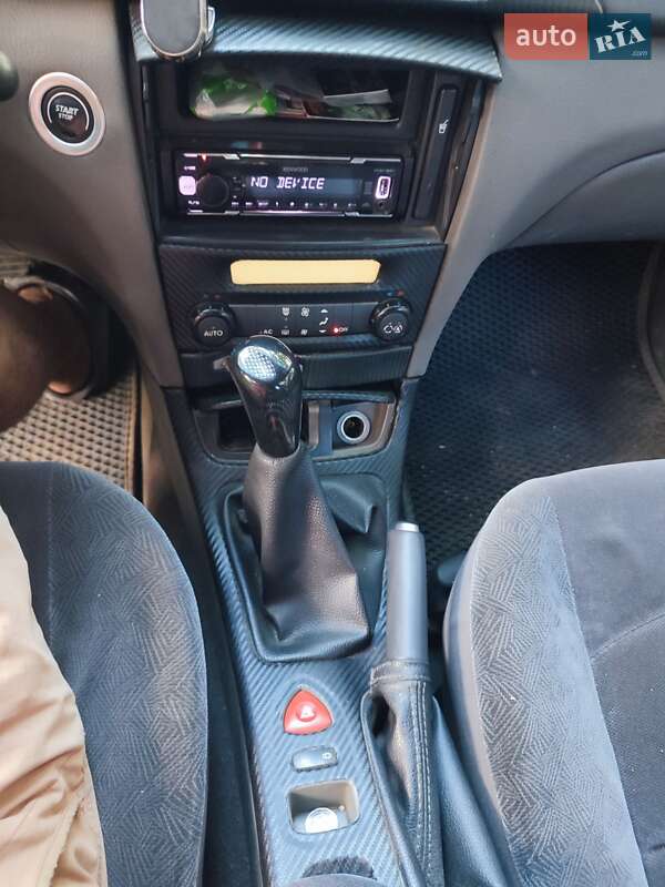 Универсал Renault Laguna 2003 в Берегово