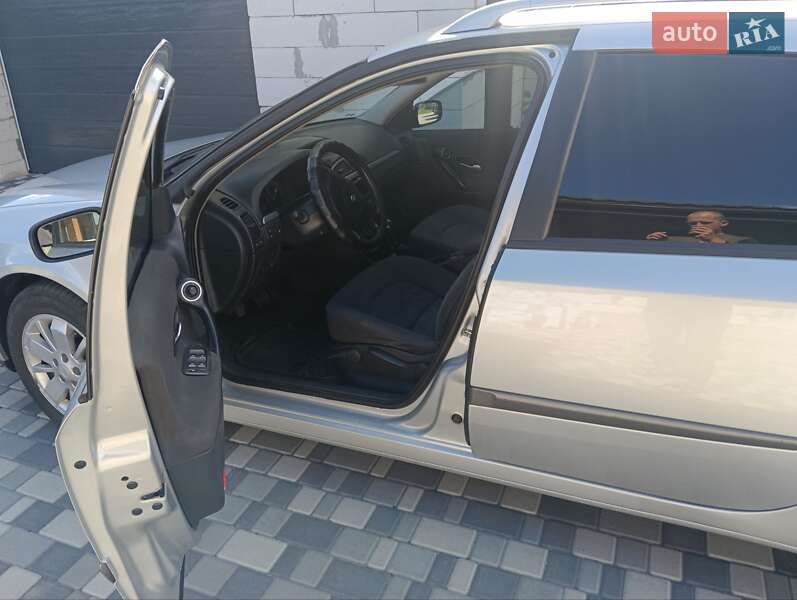 Универсал Renault Laguna 2006 в Белой Церкви