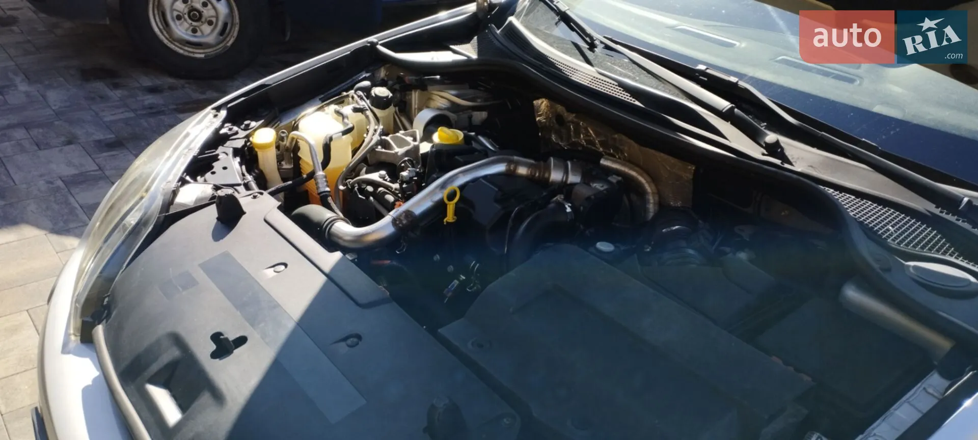 2010 Renault Laguna - мініатюра 12