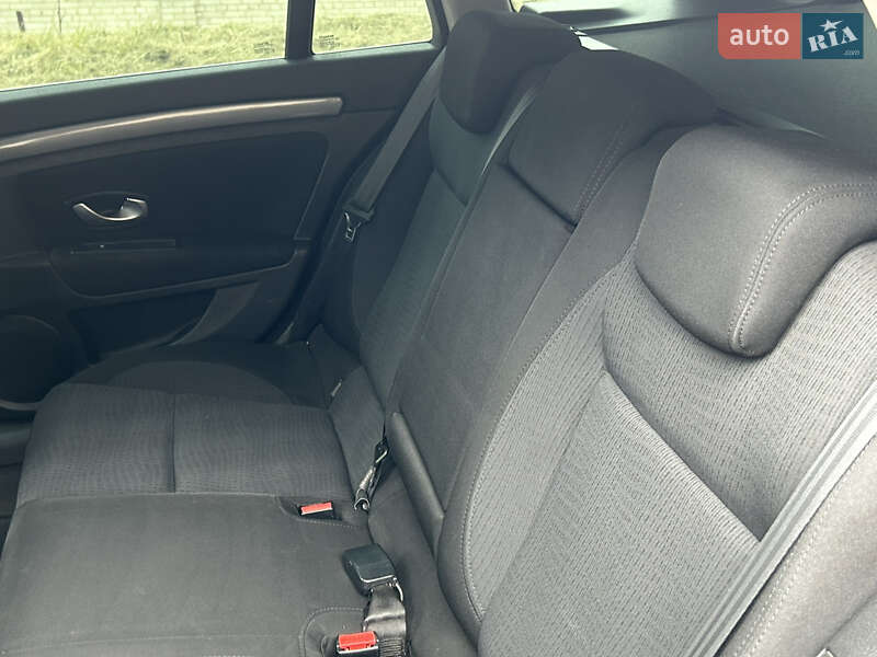 Универсал Renault Laguna 2010 в Львове