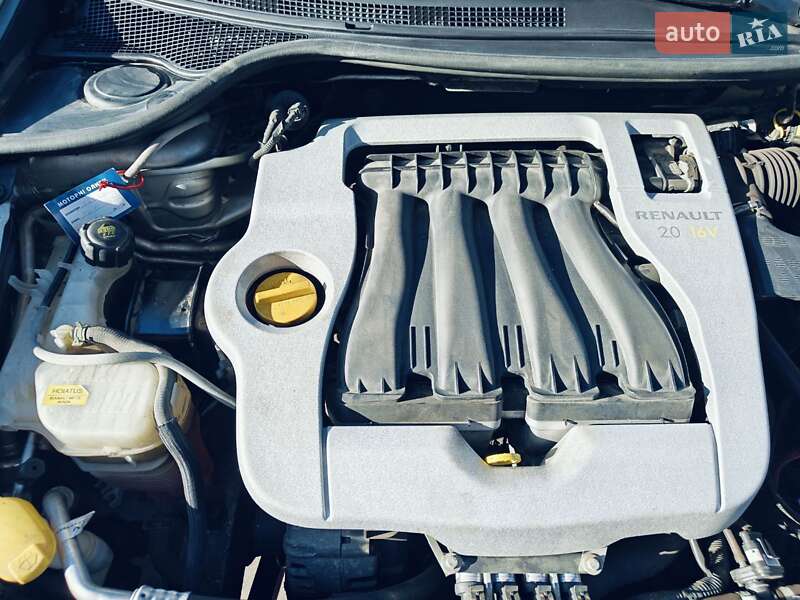 Лифтбек Renault Laguna 2009 в Полтаве фото 21 Лифтбек Renault Laguna 2009 в Полтаве