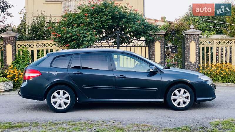Универсал Renault Laguna 2008 в Ровно