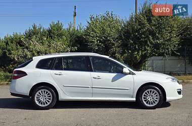 Универсал Renault Laguna 2011 в 