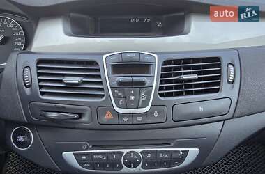 Универсал Renault Laguna 2011 в 