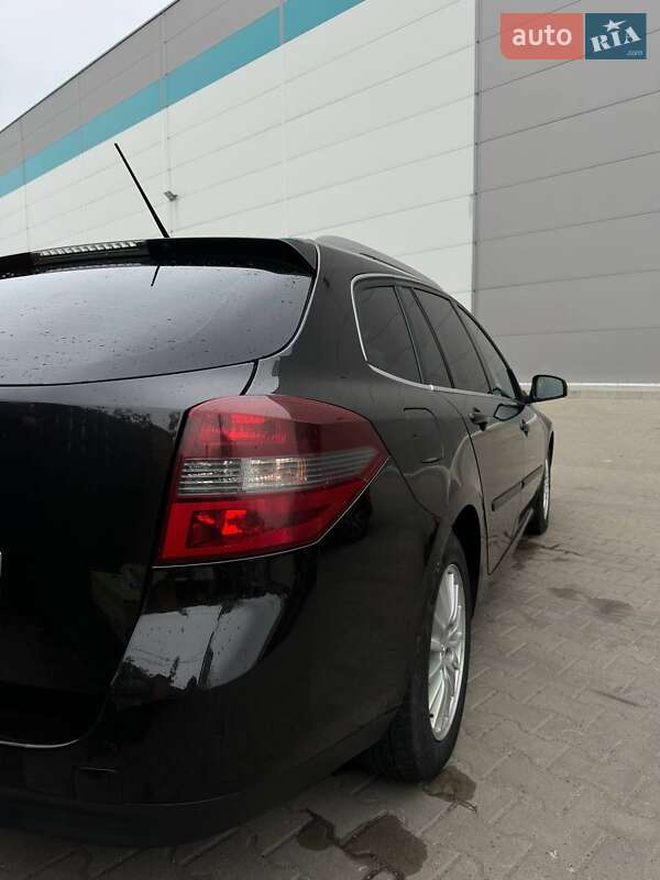 Универсал Renault Laguna 2011 в Крюковщине